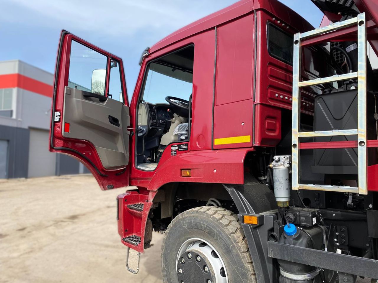 photo_5244868540249527437_y копия.jpg